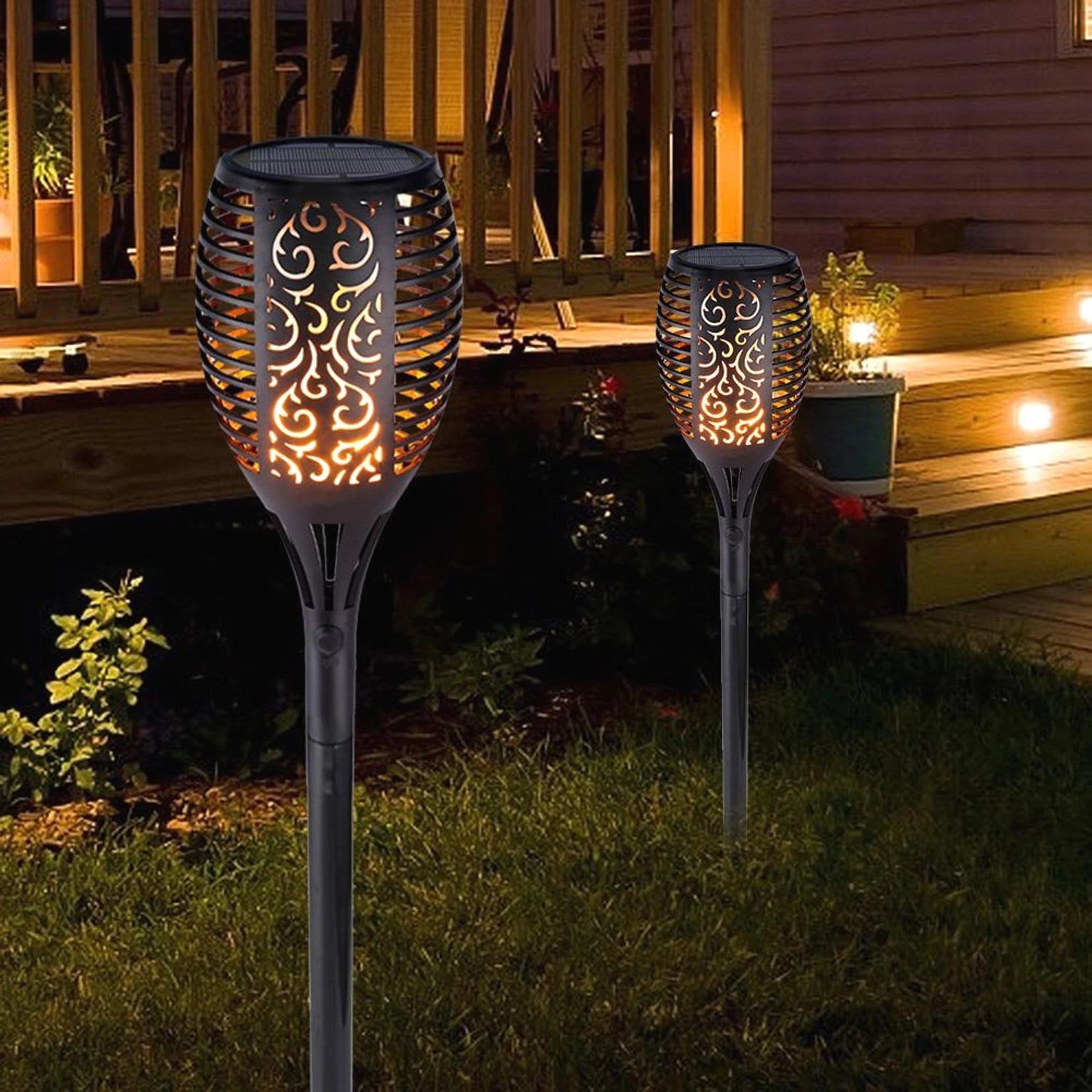 Set 4 x Lampa solara torta cu efect de  Flacara, 96 LED, 62 cm H