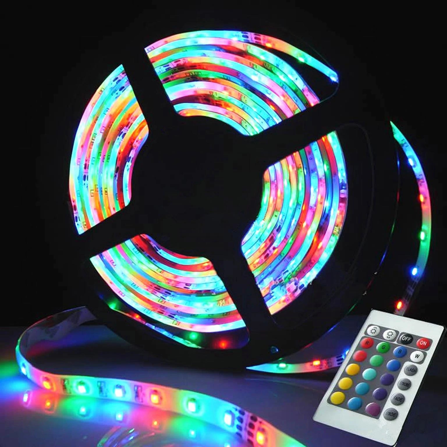 Banda LED RGB, SMD 5050, multicolora,bluetooth,mod muzical,telecomanda,usb,12V-15M