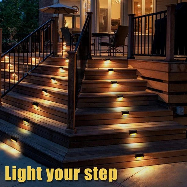 Lampa solara cu senzor de lumina pentru trepte si terase